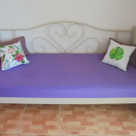 Kovacic Konukevi Makarska